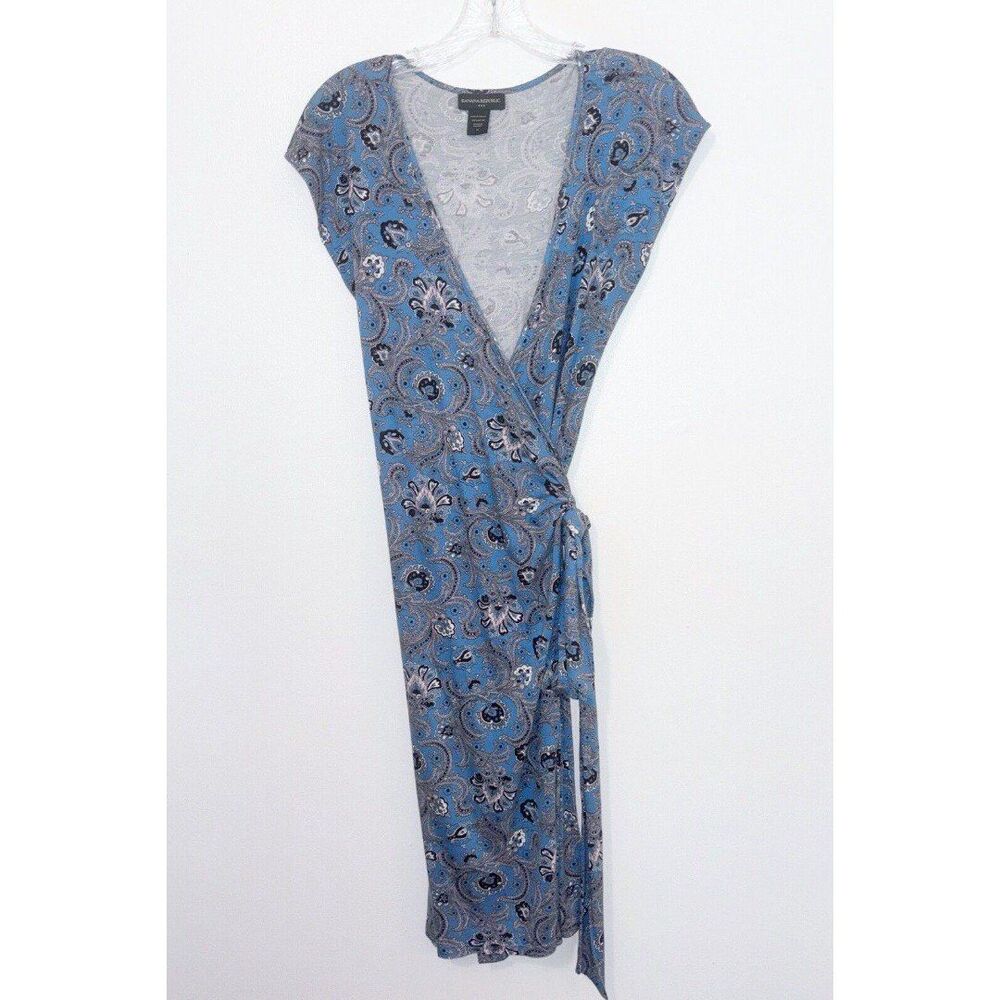 Banana Republic French Blue Wrap Dress Size Medium Brown Cream Paisley Design